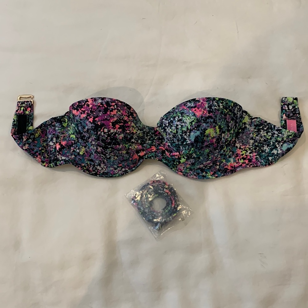 Strapless bikini top